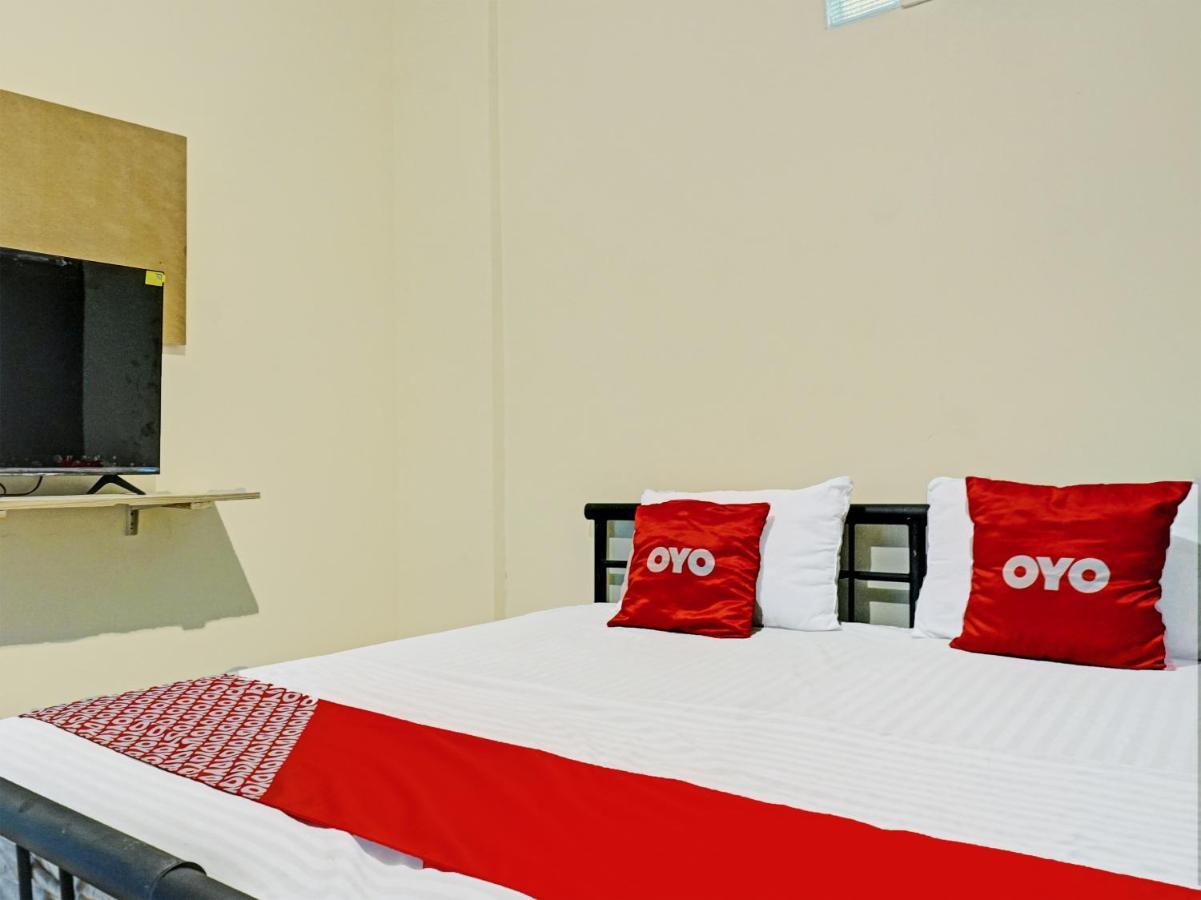 Oyo 91658 Luci'S House Hotel Jakarta Exterior photo